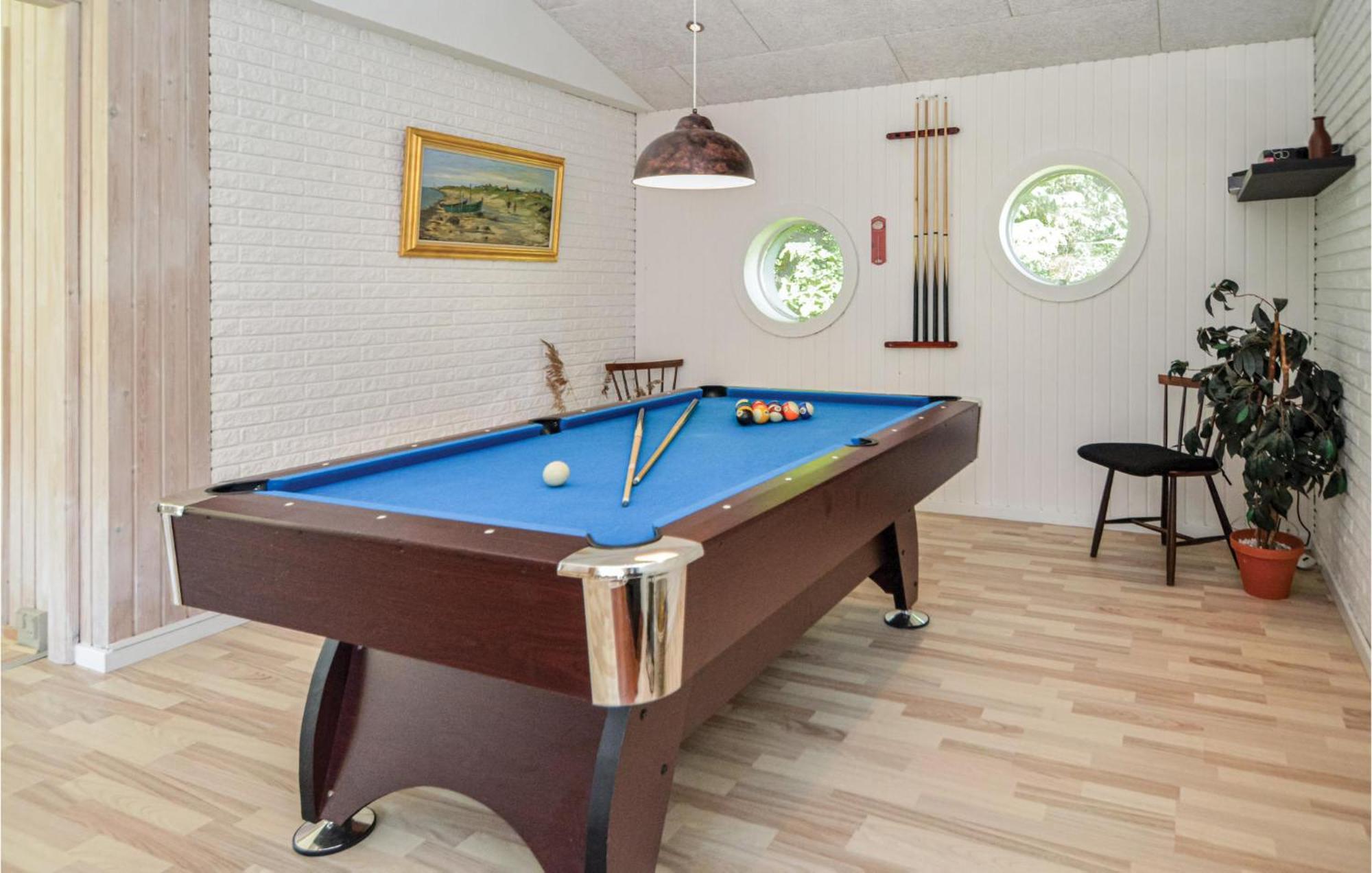 Amazing Home In Blavand With Sauna Экстерьер фото