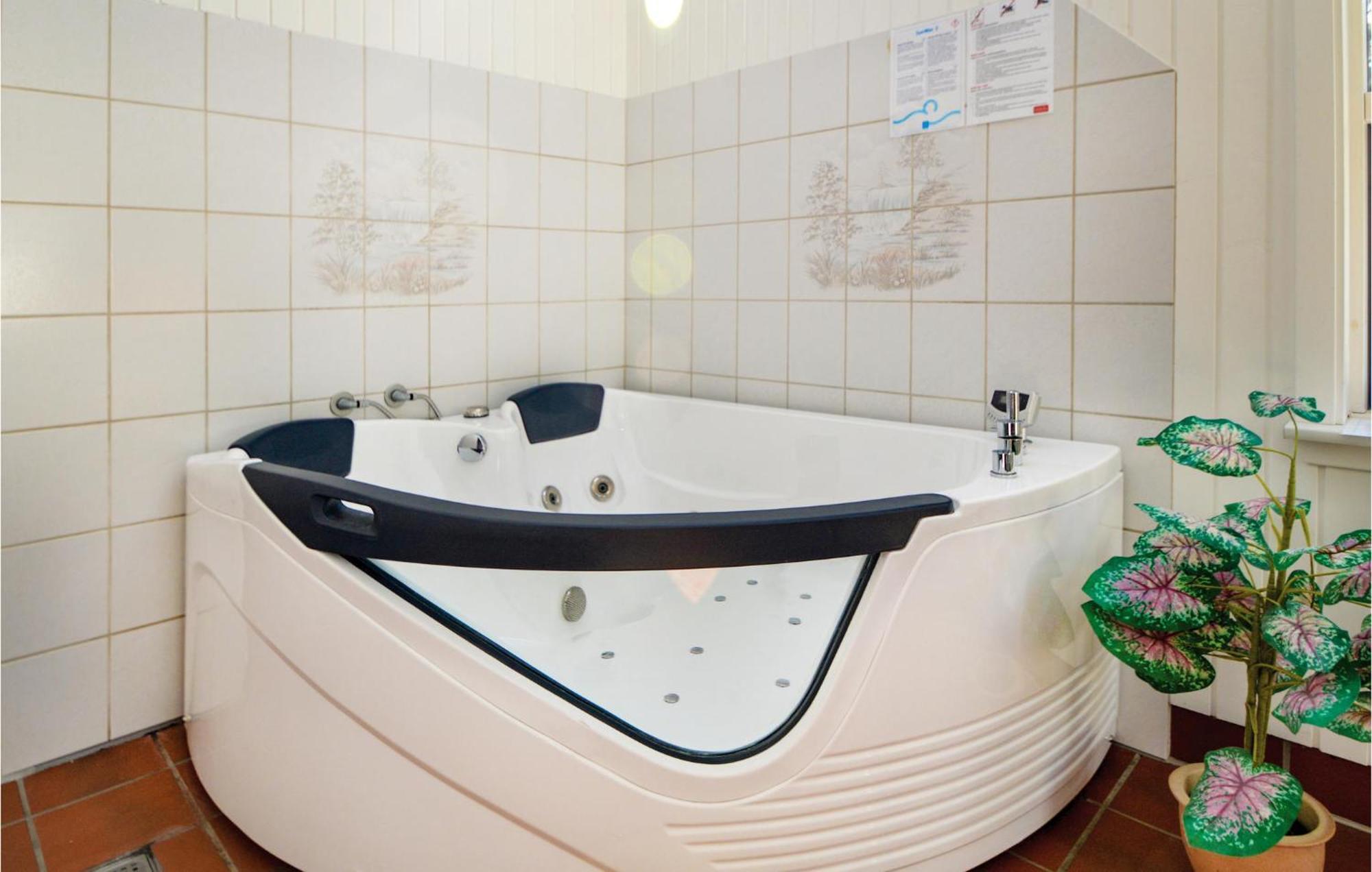 Amazing Home In Blavand With Sauna Экстерьер фото